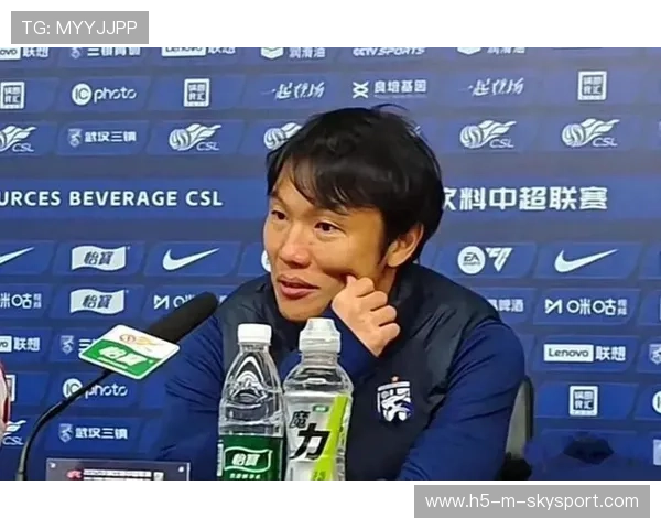 武汉三镇提前保级，邓卓翔稳了！背后故事全揭秘